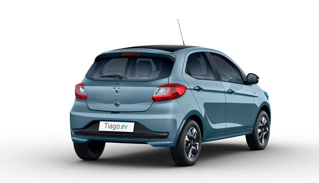 Rear View Image - 1698