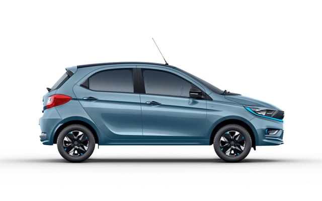 Alloy Wheels Image - 1699