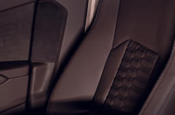 Lamborghini Urus Second Row Seats