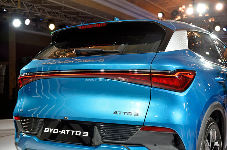 BYD Atto 3 tail lamps