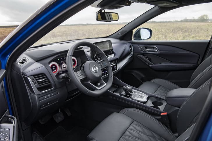 Nissan Qashqai interior 