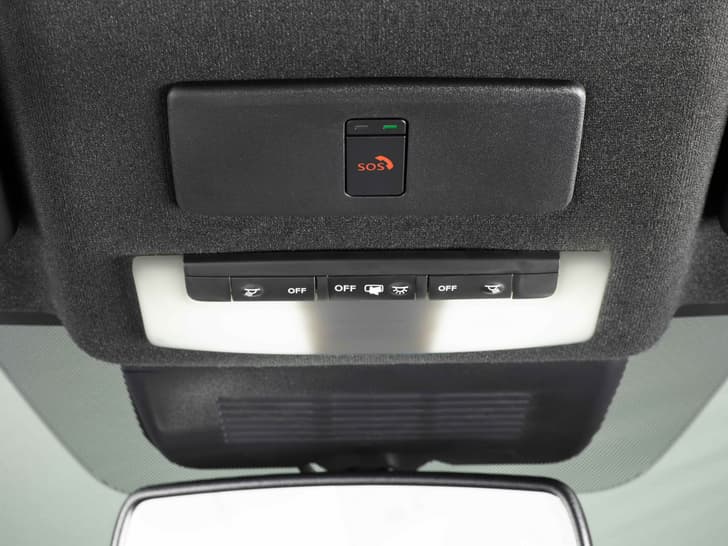 Nissan Juke cabin light