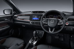 Honda WR-V interior