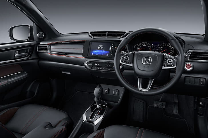 Honda WR-V interior