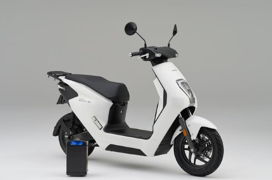 Honda EM1e electric scooter image gallery - Image 2
