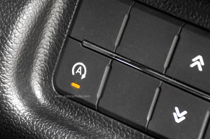 Mahindra Thar 4X2 auto start/stop Mahindra Thar 4X2 auto start/stop