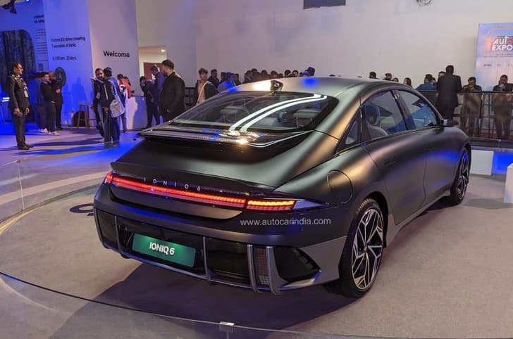 Hyundai Ioniq 6 rear quarter 