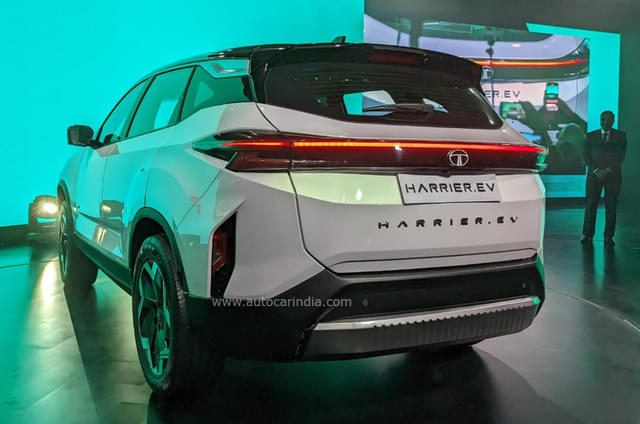 Rear View Image - 10736