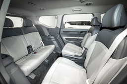 Kia Ev9 Second Row Seats