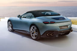 Ferrari Roma Spider roof closed