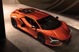 Lamborghini Revuelto Front Left Three Quarter