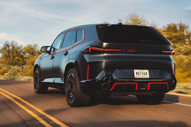 Rear View Image - 8279