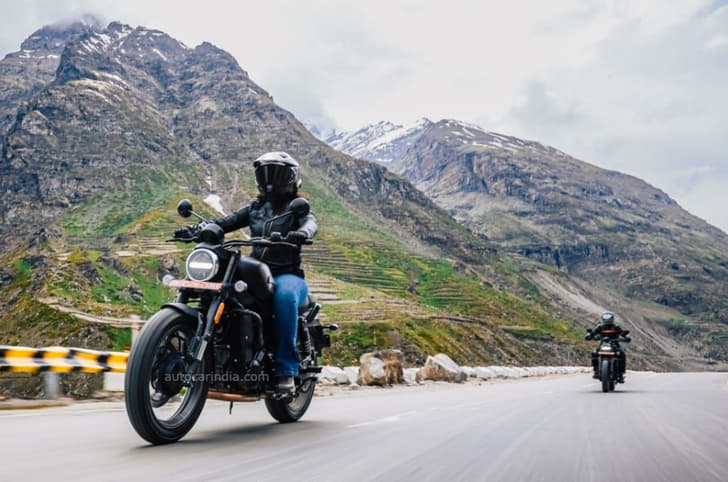 The X440 has a neo-retro design with a roadster stance.