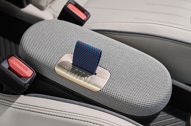 New Mini Cooper Electric image gallery