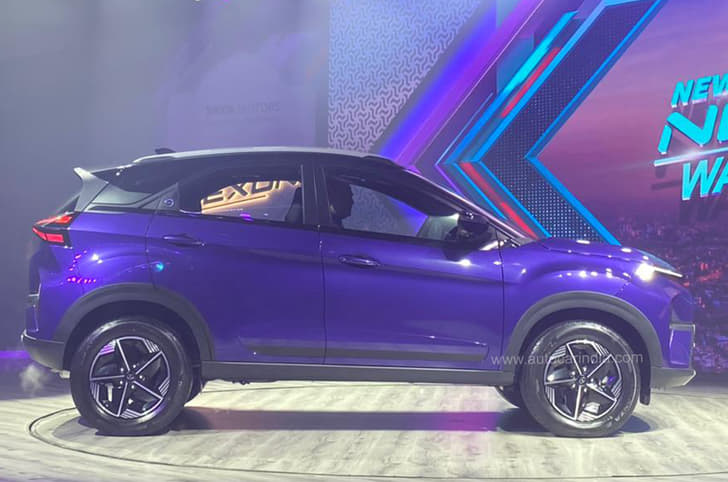 2023 Tata Nexon facelift image gallery