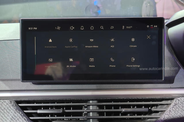 Infotainment System Image - 10874