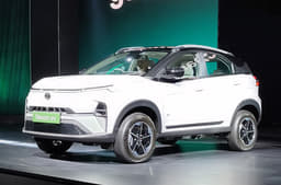 Tata Nexon.ev facelift image gallery