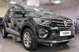 Renault Kiger Front Right Three Quarter