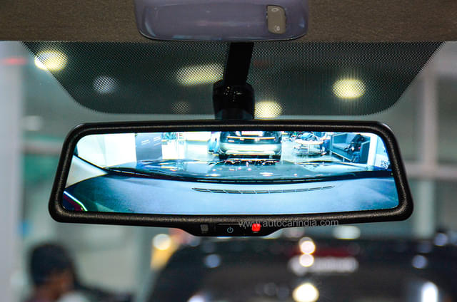 Rear View Image - 7080