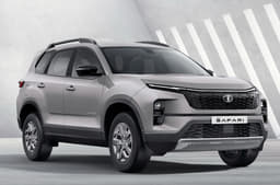 Tata Safari Pure trim - front