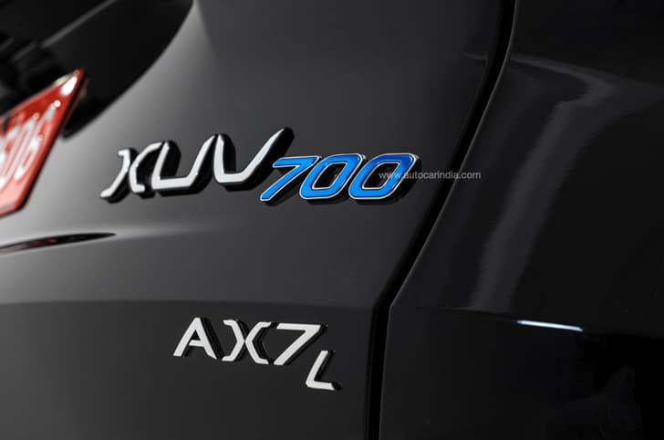 2024 Mahindra XUV700 image gallery