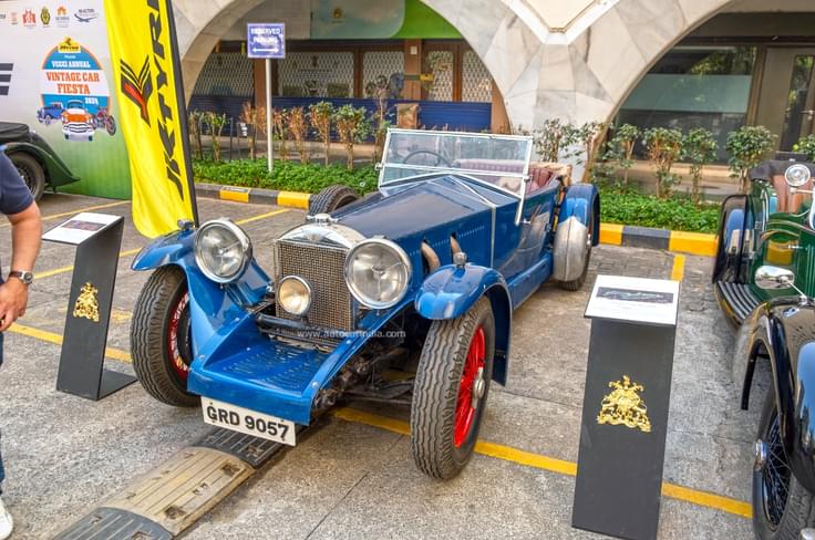 Invicta type S stands out from other cars of the early ‘30s due to its low slung profile. Invicta type S stands out from other cars of the early ‘30s due to its low slung profile.