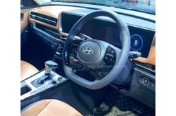 Hyundai Alcazar Dashboard