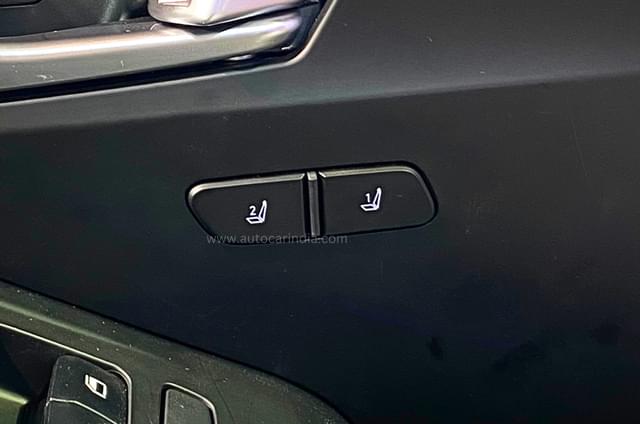 Door Controls Image - 6014