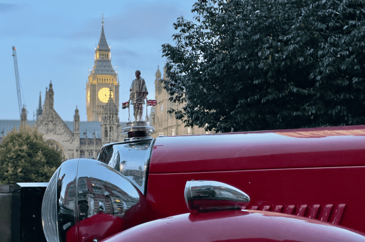 Iconic picture of LalPari with Sardar Patel Statue of Unity representing India and Big Ben symbolising UK.