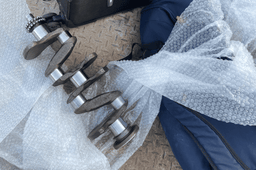 Daman had fly to the UK for a day before the start to get a crankshaft and other parts . . . .the engine failed a month before the start.