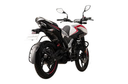 The N125 uses an all-new 124.58cc engine making 12hp and 11Nm of torque. 