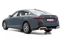 BMW 5 series LWB image gallery