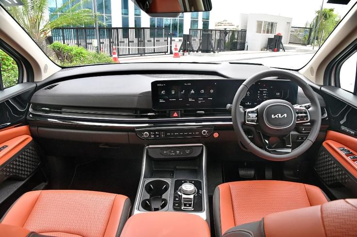 2024 Kia Carnival interior 2024 Kia Carnival interior