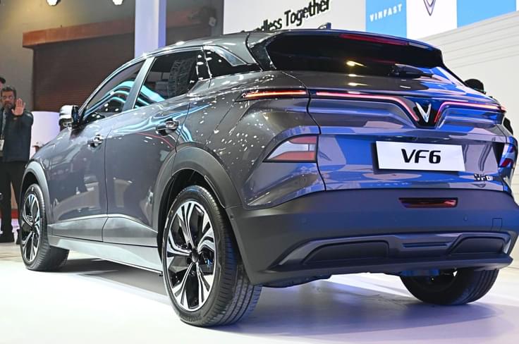 The same signature  VinFast VF 6