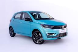 Tata Tiago Front Right Three Quarter