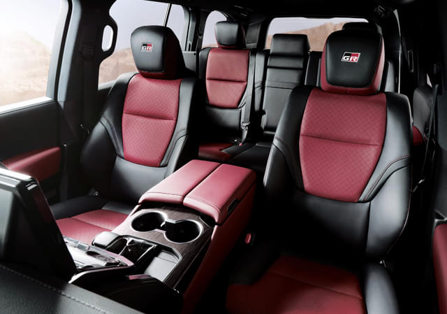 toyota land-cruiser Image - 13383