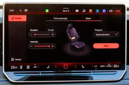 2025 Volkswagen Tiguan image gallery