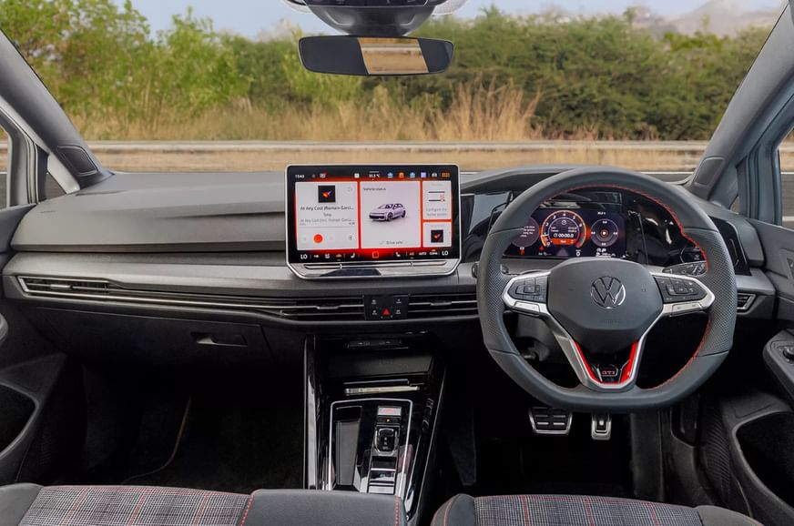 2025 Volkswagen Golf GTI image gallery
