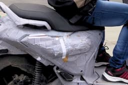 Yamaha electric scooter seat spy shot
