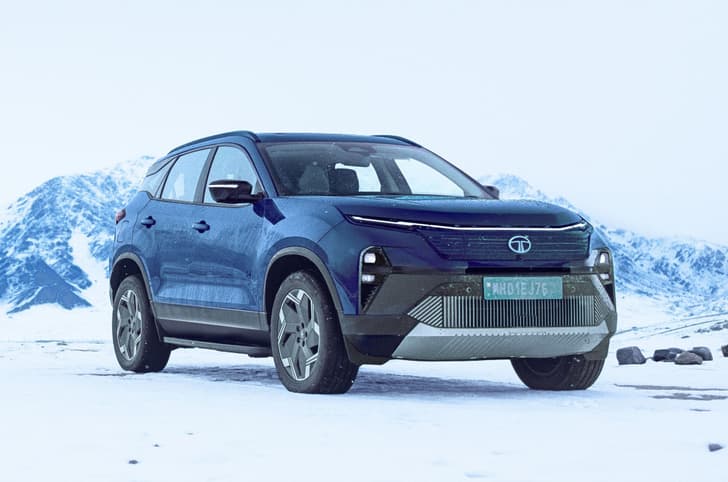 Tata Harrier EV in snow