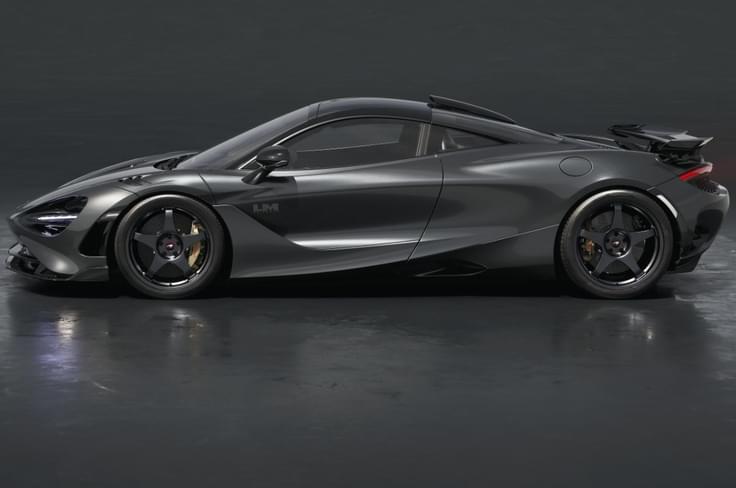 Side profile of a grey McLaren 750S Le Mans Edition McLaren 750S Le Mans Edition side shot grey