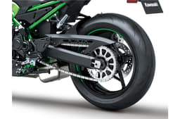 Kawasaki Z900 rear wheel