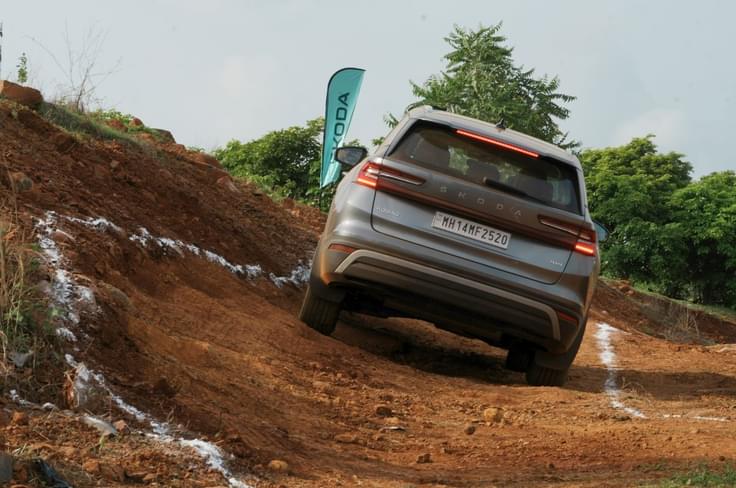 2025 Skoda Kodiaq off-road rear 2025 Skoda Kodiaq off-road rear