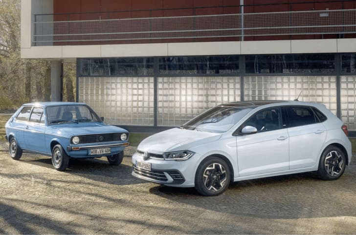 Volkswagen Polo new and old in one frame exterior image