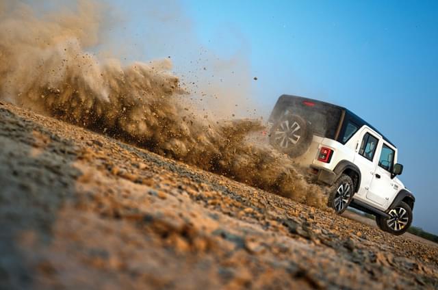 Only the 2.2-litre diesel engine, which makes 150hp (with MT) and 172hp (with AT), comes with a 4WD system. Image - 19028