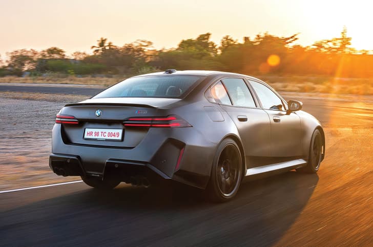 bmw m5 rear on track