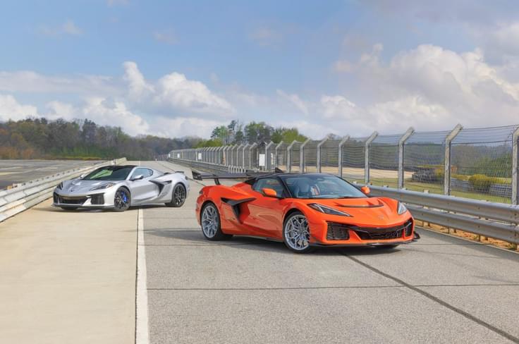 Chevrolet Corvette ZR1X orange and silver on track Chevrolet Corvette ZR1X orange and silver on track