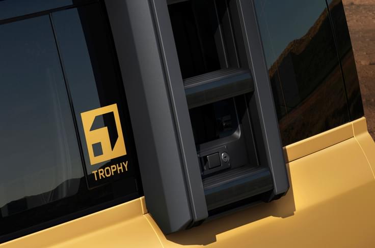There are Defender 110 Tropy Edition Trophy decals