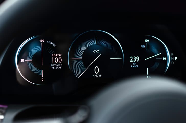 rolls royce spectre black badge infinity mode dials