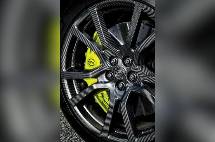 23-inch carbon-fibre wheels lend a firm edge to the ride quality. Range Rover Sport SV Edition Two wheels